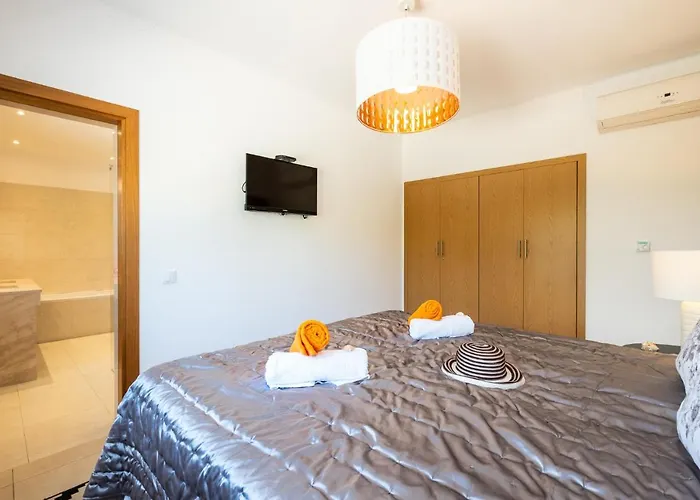 Villa Koster By Algarve Vacation