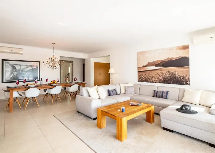 Koster By Algarve Vacation Villa